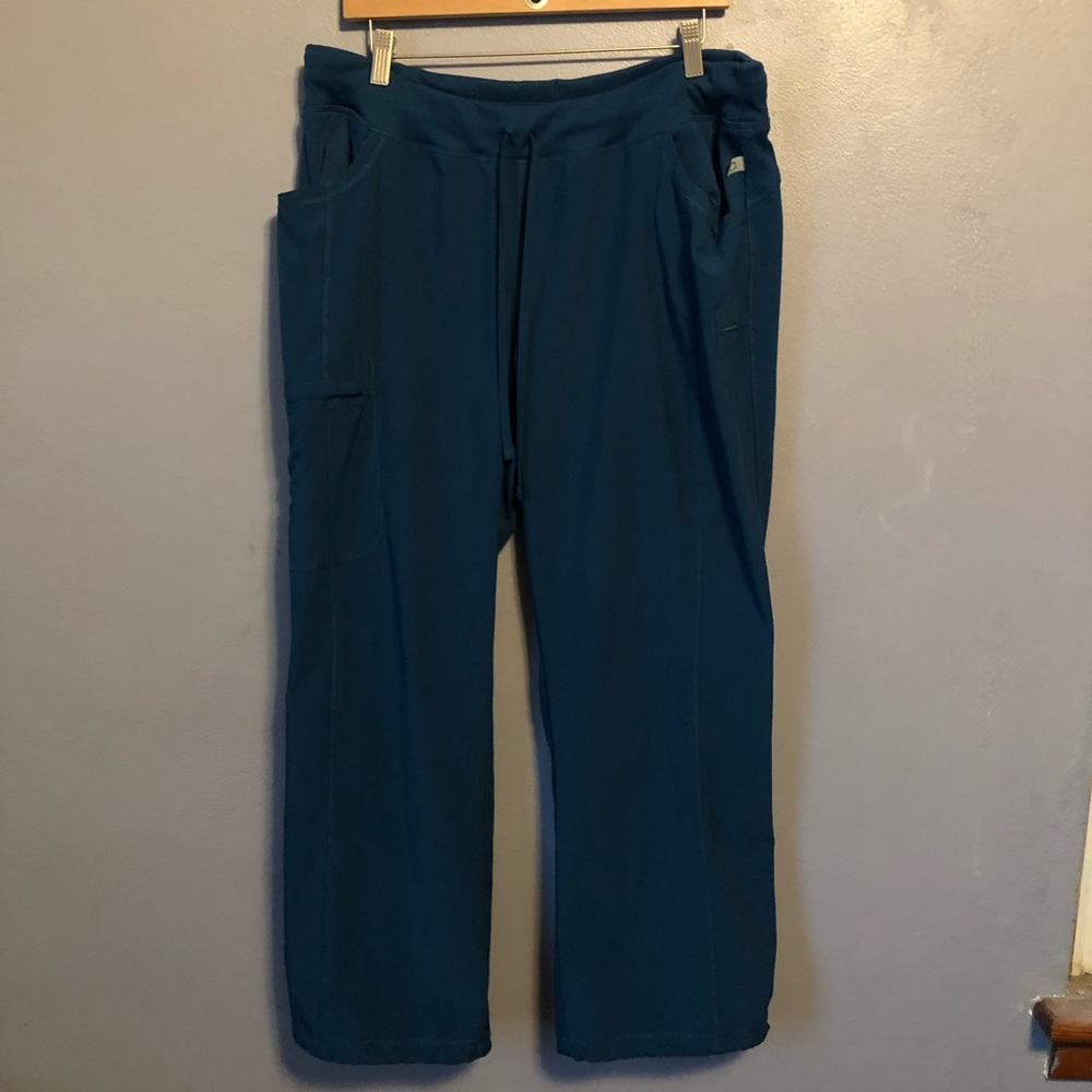 Cherokee Infinity Caribbean Scrub Pants. Size XLP